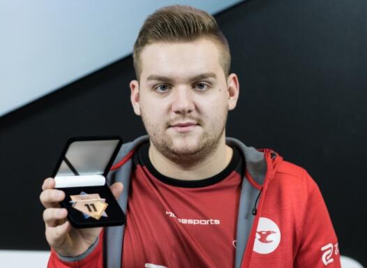 数据统计：近三月CS封禁用户数量呈下降趋势